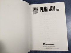 Pearl Jam – Ten – Bass Songbook Sheet Music Recorded Versions Eddie Vedder