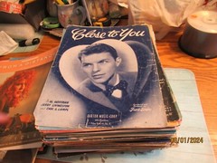 Huge lot of vintage sheet/piano/guitar music 1920&rsquo;s to 1990&rsquo;s Read Description