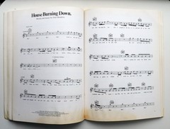 JIMI HENDRIX 40-Songs 1978 SHEET MUSIC 144-pgs w/ Photos + Articles HAL-LEONARD