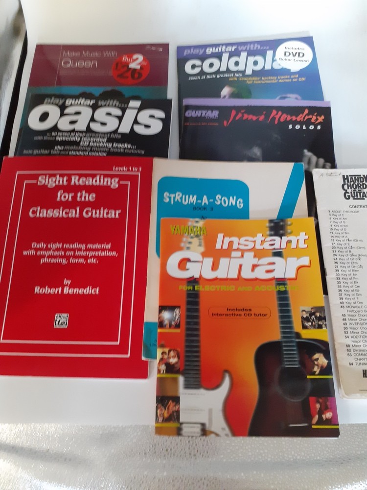 Bundle of 8 Guitar Music Songbooks Oasis Coldplay Hendrix Tab Notes D47 B398