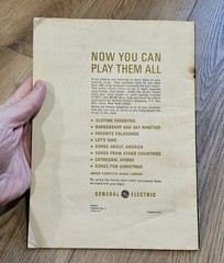 GE Sheet Music Instruction Book for Your 3-Octave Chord Organ 20 Songs