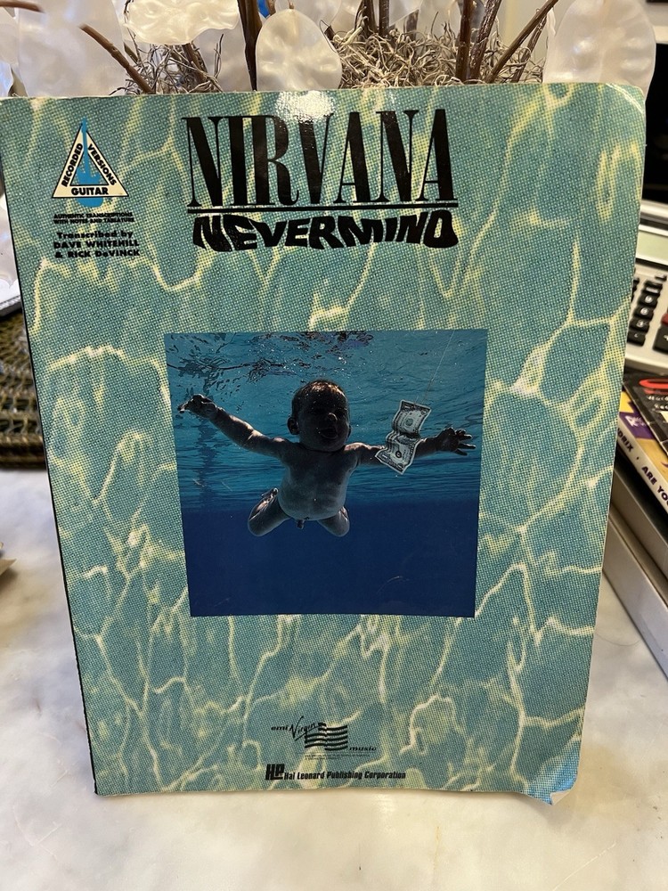 Nirvana Nevermind Sheet Music Tabulature Rock Hal Leonard HL00694883 Vintage