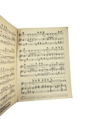 Vintage Sheet Music 1930 “Down The River Of Golden Dreams” Ukulele Piano Vocal