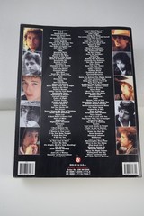 THE DEFINITIVE DYLAN SONGBOOK – AMSCO PUBLICATIONS – 2001 – OVER 325 SONGS!