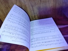 Great Is the Lord — SATB Choral Anthem Lot (36 Copies) | Michael Smith, arr. Gar