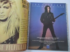 1989, Billy Joel, « PULSE » Magazine (No Label) Scarce / Vintage TOWER RECORDS