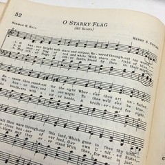 Vintage Music Book, « Songs We Sing », 1941, Paperback, 144 pages