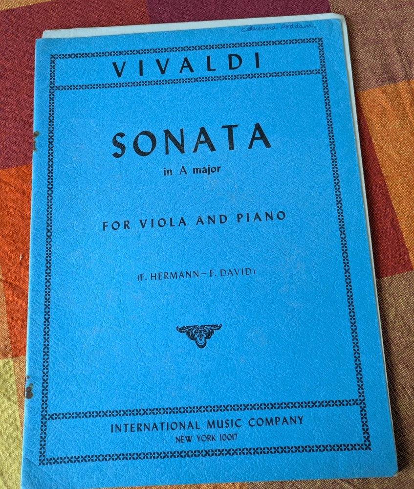 Vivaldi Sonata in A Major Viola & Piano Sheet music International Music Co.