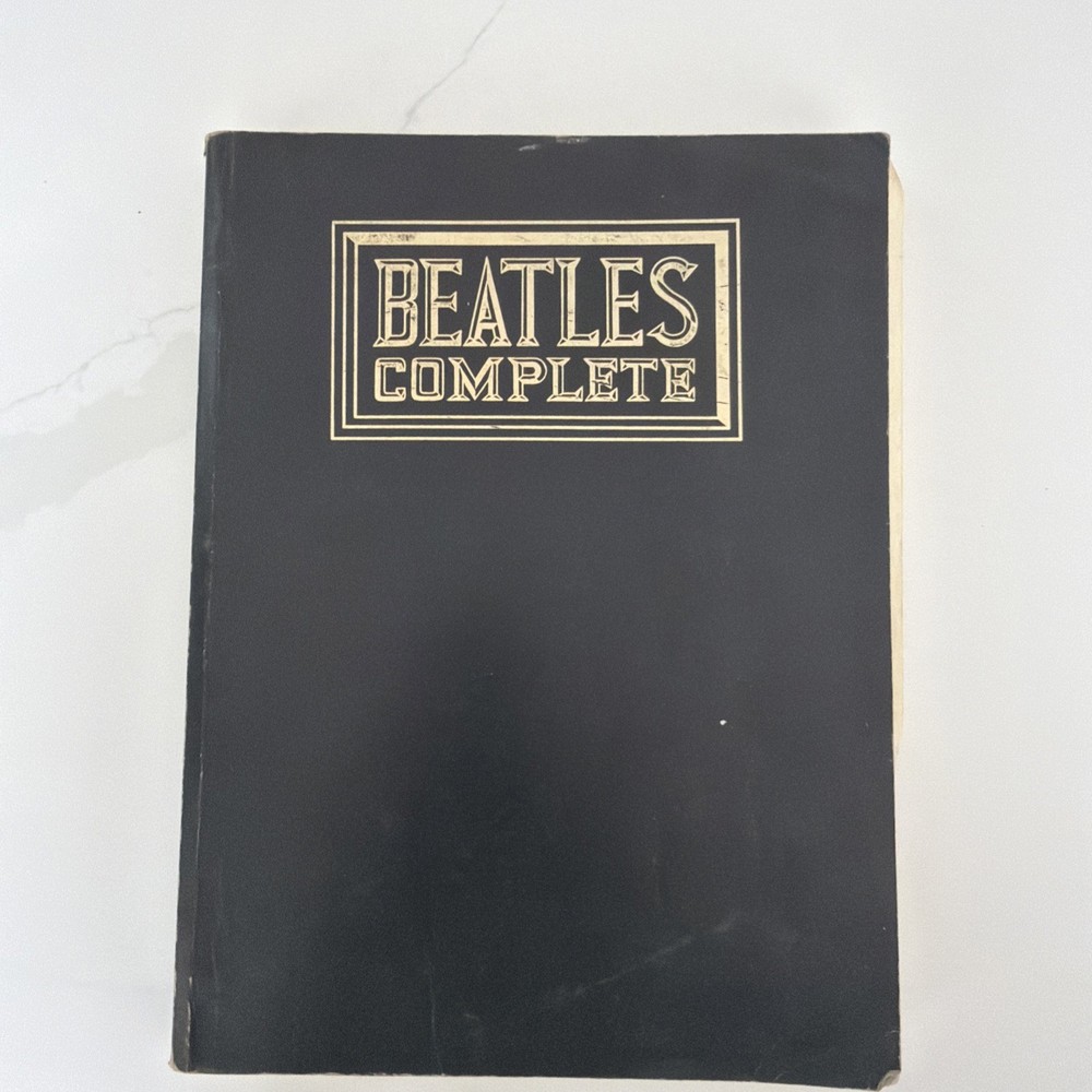 Vtg 1976 The Beatles Complete Song Book FIRST EDITION Guitar Piano Hey Jude