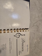 Praises 1 & 2 Songbook *VERY CLEAN*