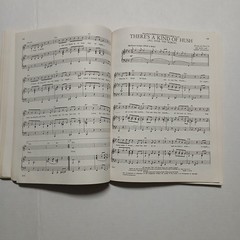 100 Giant Hits Of The 60&rsquo;s & 70&rsquo;s Sheet Music Book Big 3 Music Vintage