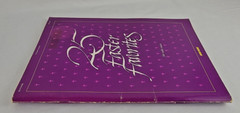 25 Easter Favorites For Solo Voice Piano Vocal Softbound Sacred Songs for Church