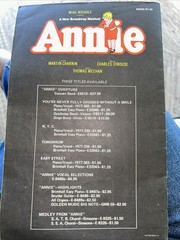 Annie Sheet Music Piano Vocal Selections Book 56 Pages 1977
