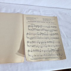 Bacharach & David Raindrops Keep Fallin&rsquo; On My Head Piano Musicals Sheet Music