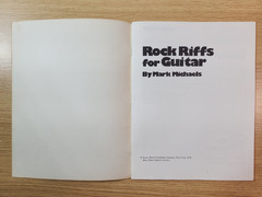 ROCK RIFFS FOR GUITAR – GUITAR TUTOR BOOK – FREEPOST – Pre-owned