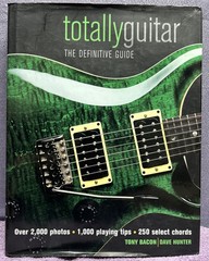 BEST GUITAR BOOK LOT! 2000 GUITARS- TOTALLY GUITAR- BEST ACOUSTIC GUITAR SONGS