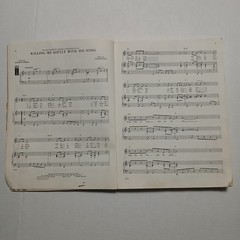 100 Giant Hits Of The 60&rsquo;s & 70&rsquo;s Sheet Music Book Big 3 Music Vintage