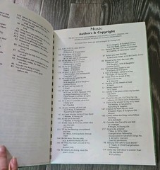 Sing : Young Life Choruses Music : Piano Score & Words, Guitar Chords 1992 Book