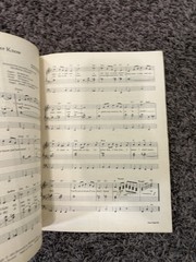 Lot 2 Vintage Sheet Music Magazines 1982 Easy Organ + 1988 Sammy Cahn Piano