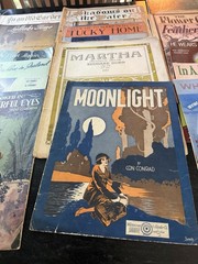 LOT OF 31 PIECES OF VINTAGE SHEET MUSIC 1920s TO 1940s
