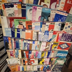 HUGE Lot 200+ Vintage Sheet Music Early 1900&rsquo;s & Up… Condition Varies SEE PICS