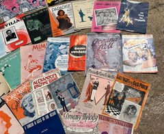 LOT OF 40 PIECES OF VINTAGE SHEET MUSIC 1920s TO 1940s