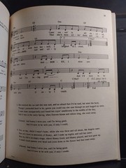 Easy Guitar Songbook Country Guitar &rsquo;72 Deluxe 112 Pages W/ Chord Shapes VG