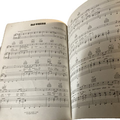 Vintage Hearts by America (WB Music Corp, 1975) – Sheet Music Songbook