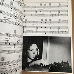 LIZA MINNELLI Songbook Piano Guitar Vocal Photos Sheet Music