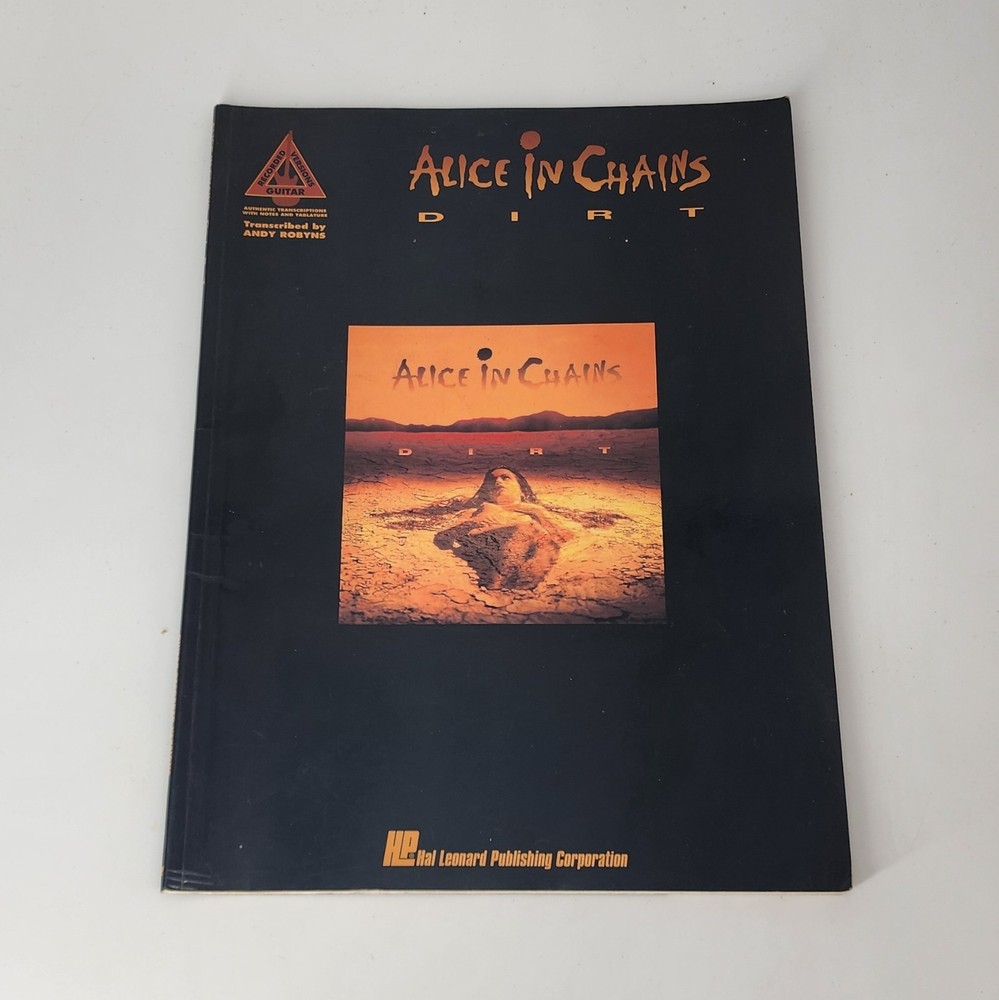 Alice In Chains Dirt Guitar Tablature BOOK – Hal Leanord – ROOSTER / THEM BONES