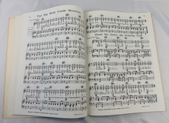 Everybody’s Favorite Songs Amsco Vintage Songbook Over 200 Songs Music