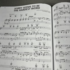 Elton John Hits for Piano/Vocal/Guitar Volume 30 Piano Play Along