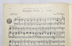 Sleighride in July (1944) ~ Johnny Burke ~ Piano/Guitar/Vocal ~ Vintage