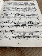 Antique Hardcover “Brahms Piano Works”KLAVIER~WERKE Band 1