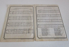 Christmas Songbooks – Sheet Music – 32 Pages – 25 Carols – Woman&rsquo;s Day – 1972