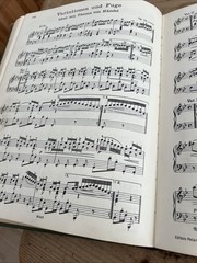 Antique Hardcover “Brahms Piano Works”KLAVIER~WERKE Band 1