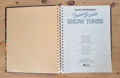 Lot of 2 Reader&rsquo;s Digest Vintage Songbooks: Show Tunes/ Music&rsquo;s Greatest Hits