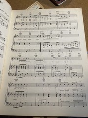 1970’s Classic Country Songbook Easy Listening Country Piano Guitar VG Condition