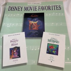 Hal Leonard Disney Movie Favorites Piano Accompaniment Instrumental Solo