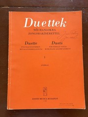 Duets FOR FEMALE VOICES WITH PIANO Duettek NÓI HANGOKRA ZONGORAKÍSÉRETTEL