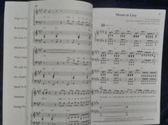 AMP&rsquo;D Student Choir Arrangements Of Smash Hits 45757-1360-7 (Arr. S. Williamson)