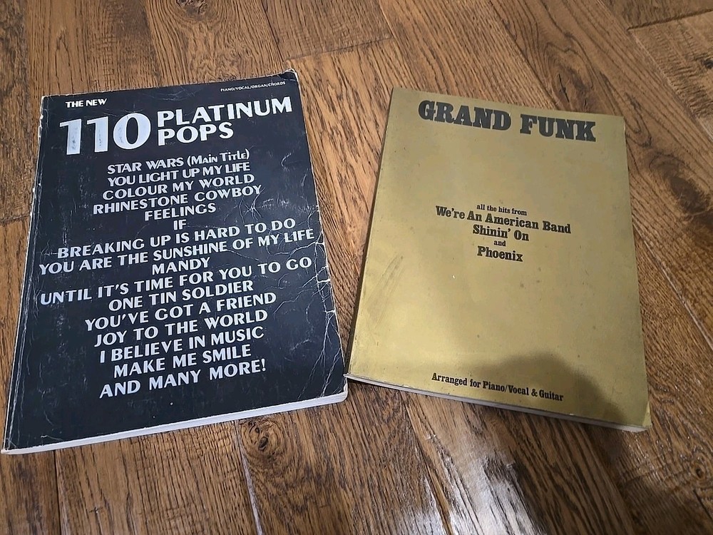 Set Of 2: Piano Vocal Organ Chords Guitar Music Books