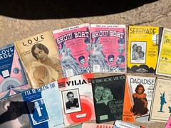 LOT OF 40 PIECES OF VINTAGE SHEET MUSIC 1920s TO 1940s
