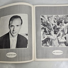 The Fabulous Golden 40 Song Book Piano Vocal Guitar Pop Music Photos Vintage