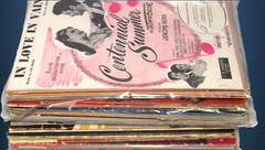 Lot of 146 Pieces Of Vintage 1930&rsquo;s-1950&rsquo;s Sheet Music / song books from movies+
