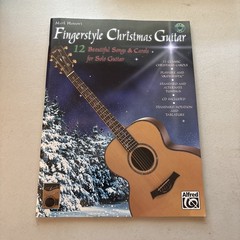 Mark Hanson&rsquo;s Fingerstyle Christmas Guitar: 12 Songs & Carols 1998 PB With CD