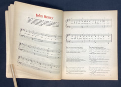 Folksong Festival 47 Favorites to Play & Sing, Silber, 1968 – ships free