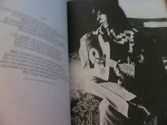 NEIL YOUNG VOL 1 ( 1966 – 1969 ) COMPLETE SONGBOOK SHEET MUSIC 191 PGS LOW PRICE