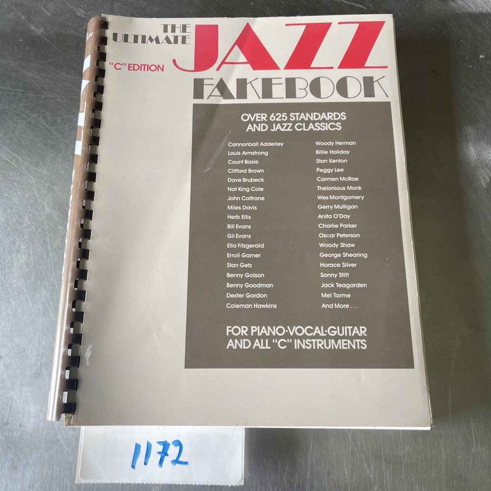 The Ultimate Jazz Fake Book Sheet Music C Edition 625 Songs – Hal Leonard