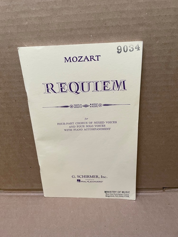 Mozart Requiem SATB Choral Sheet Music NEW 050324450